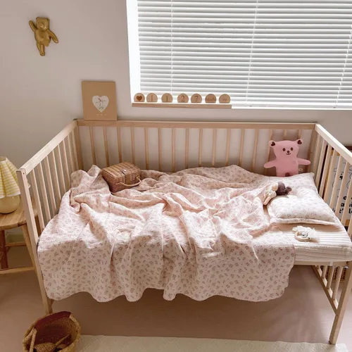 Miniatura 23 de BuLuTu Manta de 4 capas para niños pequeños, 100% algodón muselina, mantas de cama para niños, niñas, niños, con bonito patrón de flores de hibisco