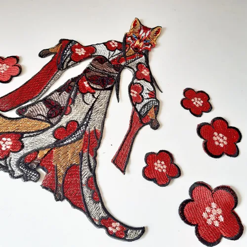 Miniatura 3 de Moks497 Kitsune Japan Embroidered Patch, Set of Fox in Kimono and Flowers Large Patch