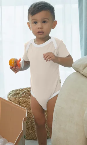 Miniatura 2 de KOH KOH Body de algodón de manga corta para niños con bloques de color de dos tonos