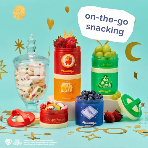 Miniatura 5 de Whiskware Harry Potter Contenedores Apilables para Aperitivos para Niños y Niños Pequeños, 3 Tazas Apilables para Aperitivos para la Escuela y Juego