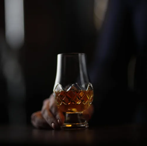 Miniatura 5 de Glencairn - Vaso Premium de Whisky Tallado en Caja de Regalo