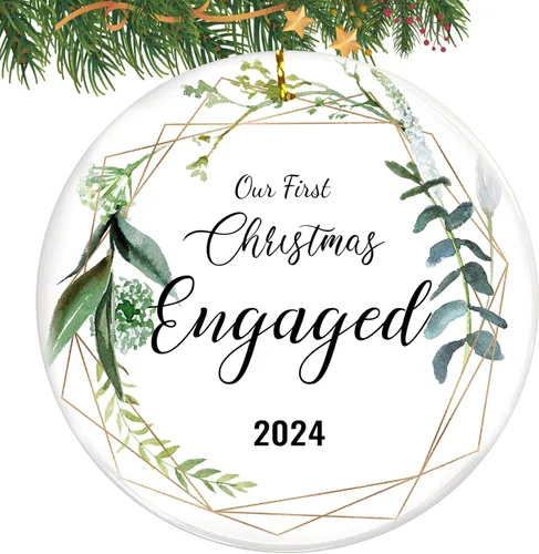 Regalos de compromiso para parejas, Nuestra primera Navidad comprometida 2024, Adornos de boda para la novia, Adornos para recién casados, regalo