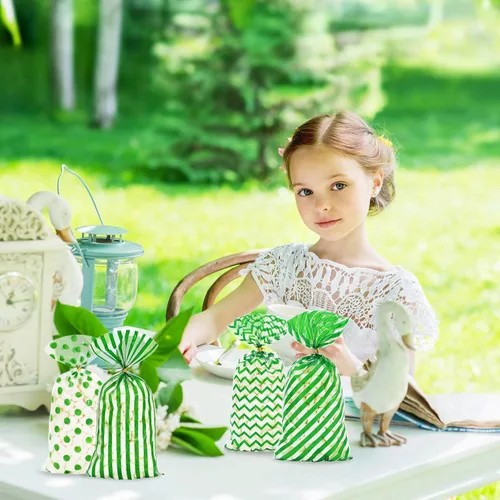 Miniatura 6 de Whaline 160 bolsas de celofán verde, bolsas de regalo para el día de San Patricio, bolsas de regalo transparentes verdes y blancas con rayas Rosado