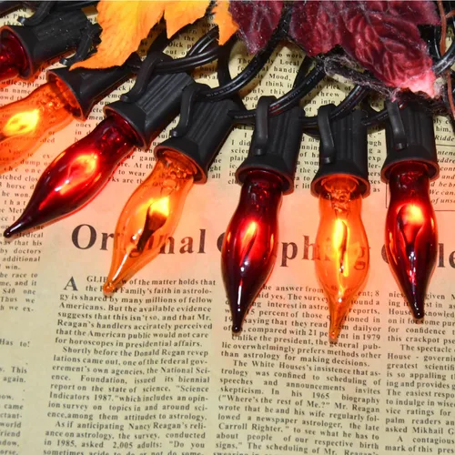 Miniatura 7 de Paquete de 12 bombillas naranjas y moradas de Halloween, bombillas de llama base E12, bombillas de repuesto de llama parpadeante C18 para luces
