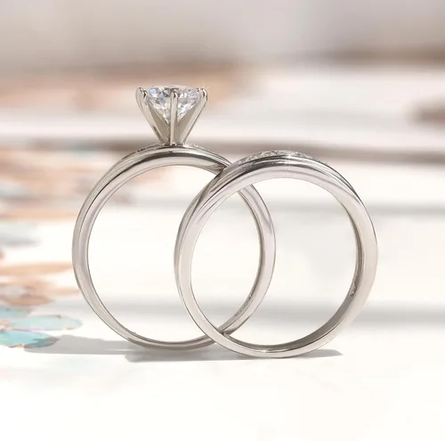 Miniatura 5 de Juego de anillos de boda solitarios de plata de ley con circonita blanca de 0.236 in (talla 5 a 10)