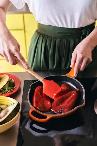 Miniatura 5 de Le Creuset sartén de autor con mango de hierro, 9 pulgadas, Marseille