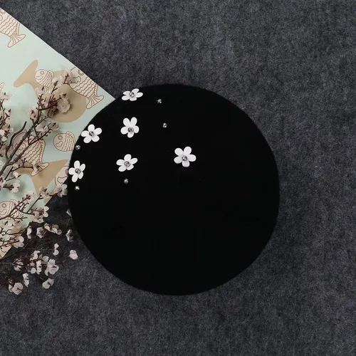 Miniatura 6 de Gorro de lana para bebé y niña diseño floral color liso con diseño de cúpula