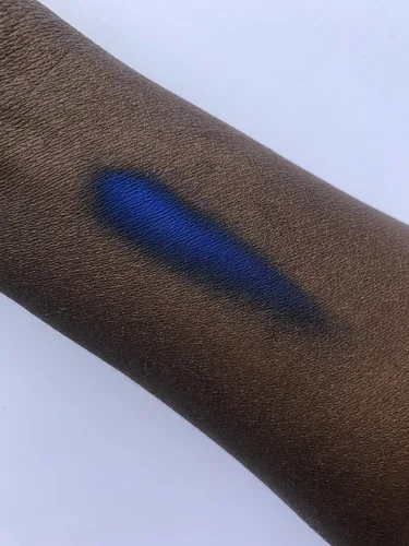 Miniatura 3 de Concrete Minerals Colección variedad, cosméticos suaves y altamente pigmentados, 100% veganos y libres de crueldad, polvo de sombra de ojos mineral