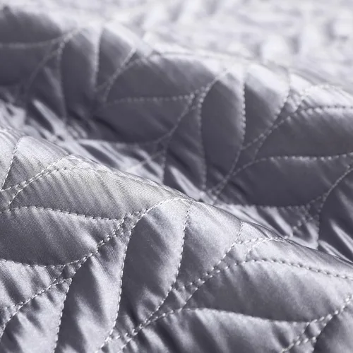 Miniatura 7 de Whale Flotilla Colchas de satén suaves y sedosas, tamaño Queen, colchas reversibles de lujo ligeras para todas las estaciones, juego de ropa de cama