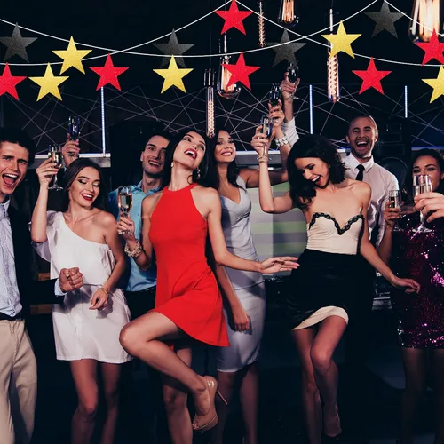 Miniatura 4 de Gejoy 80 piezas de recorte de estrellas con purpurina, decoración de estrellas doradas, estrella de papel doble impresa para noche de cine
