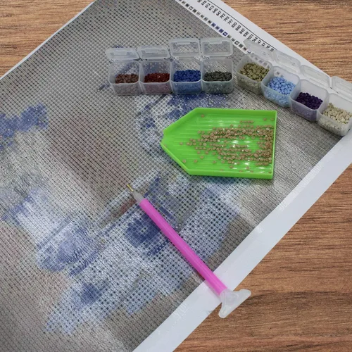 Miniatura 5 de Eiito Contenedores de almacenamiento de pintura de diamantes, 2 piezas de 28 rejillas transparentes para accesorios de pintura de diamantes y cajas