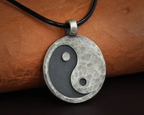 Miniatura 2 de Collar Yin Yang para hombre, joyería colgante de alta calidad de aspecto antiguo, regalos de Yin Yang, joyería vikinga para hombres