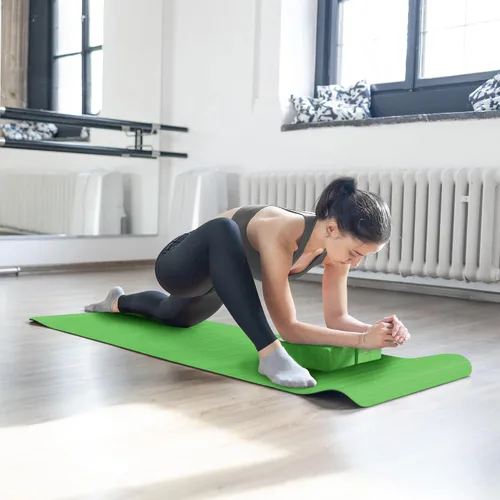 Miniatura 4 de BalanceFrom 7-Piece Yoga Set with 71x24x0.5 Inches Extra Thick Mat and Carrying Sling – Includes 2 Blocks, Stretch Strap, 2 Towels, and Knee Pad for