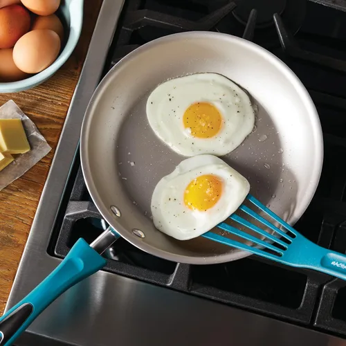 Miniatura 3 de Rachael Ray Get Cooking! Juego de ollas y sartenes antiadherentes, incluye bandeja para hornear y herramientas de cocina, 12 piezas, turquesa