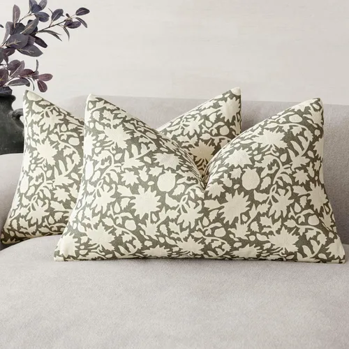 Miniatura 31 de Foindtower - Juego de 2 fundas de almohada decorativas con flores neutras estilo farmhouse, fundas de almohada boho para sofá, sofá cama