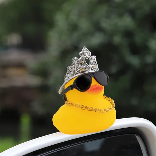 Miniatura 6 de wonuu Adornos de pato de goma para automóvil, decoración de tablero de automóvil con bonita diadema, anillo de natación, collar, gafas de sol