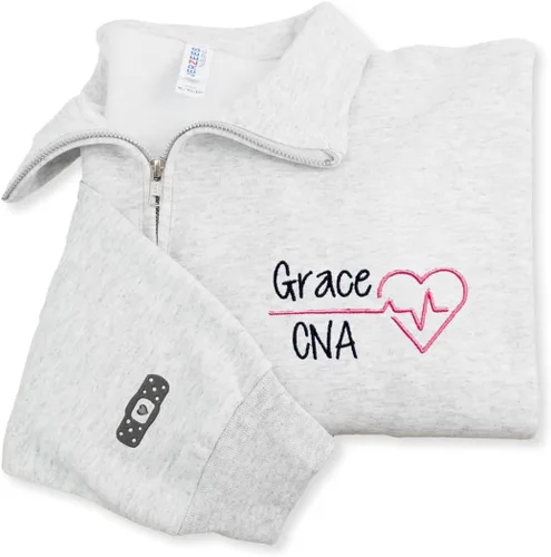 Miniatura 15 de COUPLEHOODIES - Sudadera de enfermería bordada con nombre, personalizada, con cremallera de un cuarto, regalo para asistente de enfermería