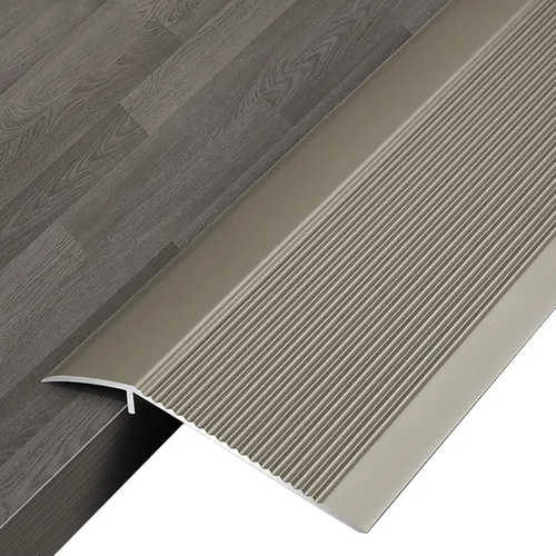 Miniatura 12 de SAGIDAR Tiras de transición de aluminio para puerta, rampas de umbral de metal de 3.9 in de ancho, tira de borde de alfombra antideslizante, suave