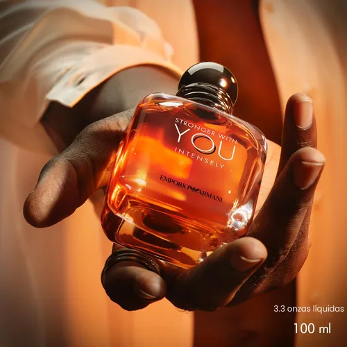 Miniatura 4 de Armani Beauty - Más fuerte contigo intensamente - Colonia para hombre - Fragancia Fougère Ambery Woody para hombre - Pimienta rosa, lavanda, notas