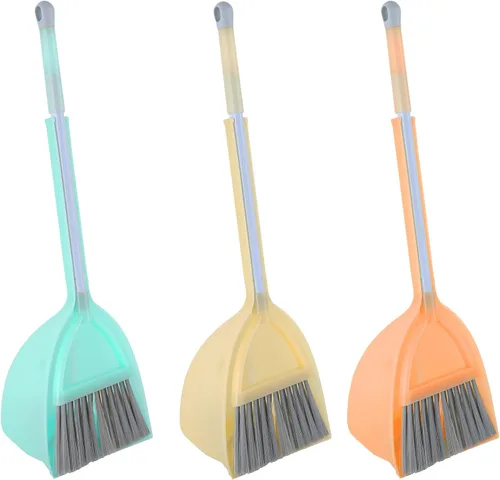 Mini Escoba con Palita - Pequeño Juego de Limpieza para el Hogar, Ideal para Cocina, Baño, Nido de Mascotas, Barco (Set de 3, Azul+Naranja+Amarillo)