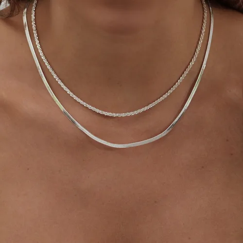 Miniatura 50 de Collares en capas para mujer, chapados en plata, delicada cuerda torcida de serpiente, delicado collar en capas, gargantilla de diferentes
