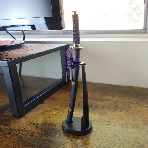 Miniatura 5 de Samurai - Abrecartas con espada, mini katana con soporte de exhibición de 8.3 pulgadas, fabricado en Japón (negro)