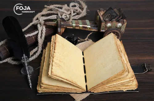Miniatura 6 de Sun & Moon - Diario vintage de cuero para hombres y mujeres, 200 páginas de papel vintage antiguo hecho a mano, cuaderno de bocetos de cuero, diario