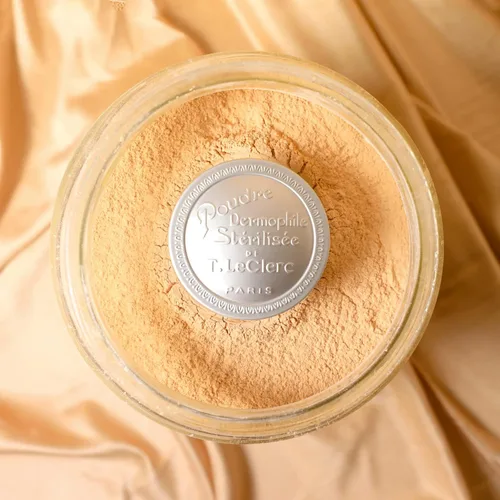 Miniatura 6 de T. LeClerc Polvo facial suelto – Polvo fijador de maquillaje facial de larga duración, mineral mezclable que minimiza los poros y perfecciona