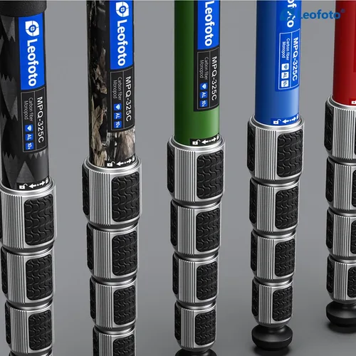 Miniatura 3 de Leofoto MPQ-325C Monopod, fibra de carbono premium, resistente al agua, sección de 5 patas, perno de montaje convertible, correa de muñeca (azul)