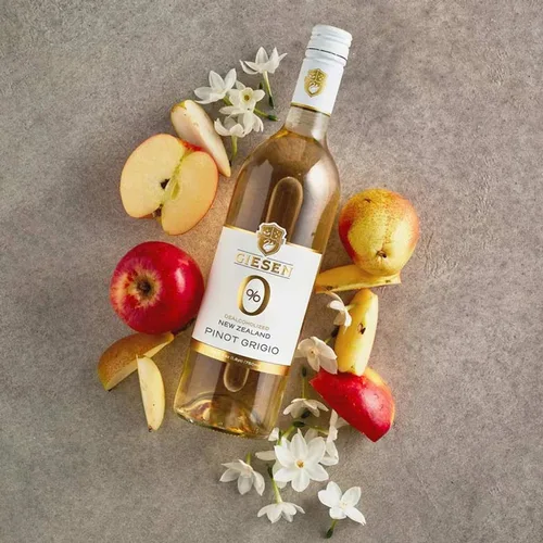Miniatura 2 de Giesen Pinot Grigio Premium sin alcohol - Vino blanco desalcoholizado premium Pinot Gris de Nueva Zelanda Paquete de 12