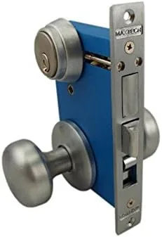 Cerradura de embutir de doble cilindro para puerta de hierro, ornamento de 2-1/2 pulgadas, placa frontal de 1 x 7-1/8 pulgadas, cromo satinado