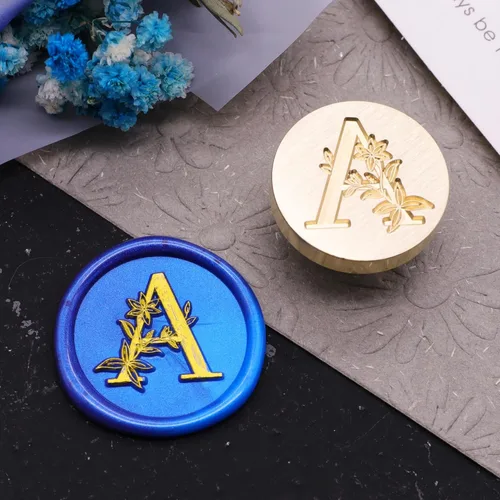Miniatura 3 de SWANGSA Kit de sello de cera con letra inicial del alfabeto A, elegante sello de sellado de letras florales botánicas con 200 cuentas de cera
