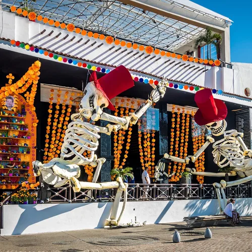Miniatura 4 de Preboun 5 piezas de decoración de fiesta del Día de los Muertos, guirnalda de flores de caléndula de papel, pancarta de Picado, pancarta de fiesta