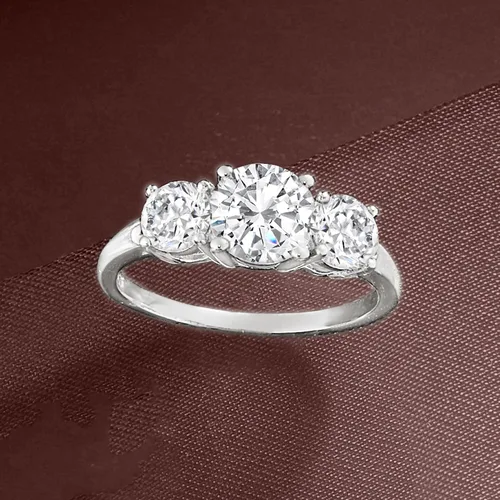 Miniatura 4 de Ross-Simons Anillo de 3 piedras de moissanita de 2,25 qt t t en plata de ley
