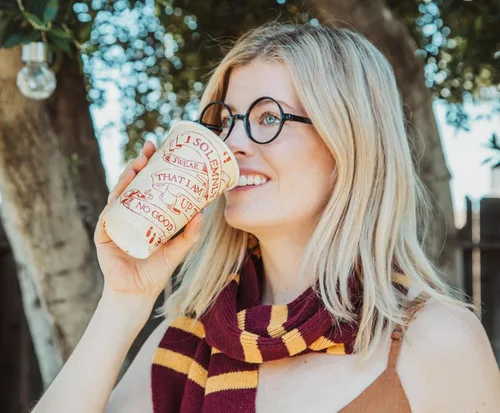 Miniatura 7 de Silver Buffalo Harry Potter Mischief Managed - Paquete de 60 platos de papel desechables, servilletas y tazas para fiestas Harry Potter Mischief