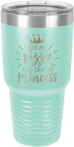 Miniatura 21 de Vaso grabado con pajita y tapa superior deslizante de acero inoxidable para viaje con texto en inglés "FEED ME PIZZA AND CALL ME PRINCESS
