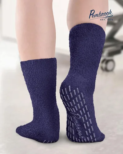 Miniatura 5 de Pembrook Calcetines mullidos con pinzas para mujeres y hombres, calcetines antideslizantescalcetines peludos antideslizantes