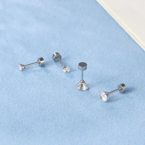 Miniatura 6 de SmileBelle 2 pares de aretes de perlas, aretes de titanio con parte trasera plana, rellenos de calcetín para mujer, aretes hipoalergénicos