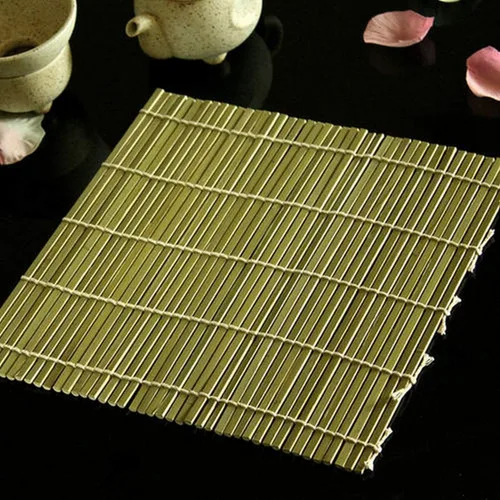 Miniatura 4 de JapanBargain, Kit de fabricación de sushi, 2 alfombrillas de bambú verde con paleta de arroz y esparcidor, juego de rodillos de sushi japonés