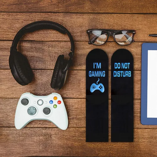 Miniatura 24 de AGRIMONY Calcetines divertidos con texto en inglés «Do Not Disturb Gaming» para hombres, mujeres, adolescentes, niños, Pascua, padres, cumpleaños