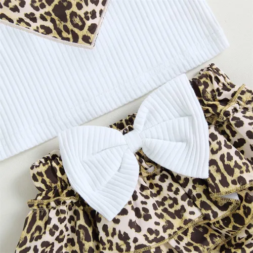 Miniatura 5 de Conjunto de 2 piezas para bebé recién nacida con estampado de leopardo, camiseta sin mangas con estampado de corazón+pantalones cortos tutú
