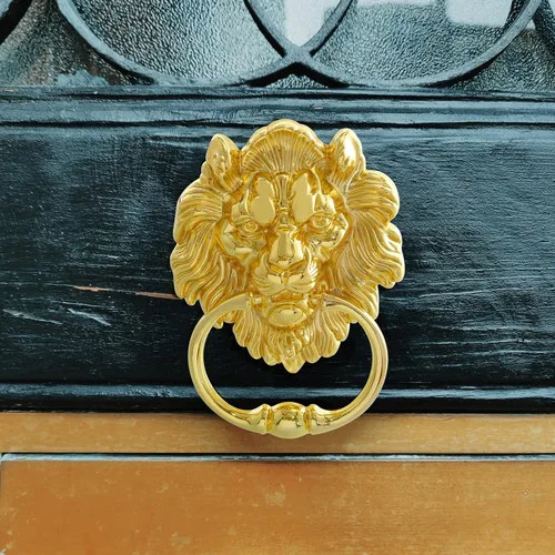 Miniatura 5 de MOLIGOU Aldaba de puerta con cabeza de león, aldaba decorativa para puerta delantera de 6 pulgadas, manija de anillo de puerta de león antiguo Dorado