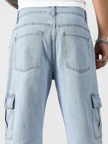 Miniatura 8 de Jeans para hombre con letras parcheadas con detalle de solapa, bolsillo lateral, jeans cargo para hombres