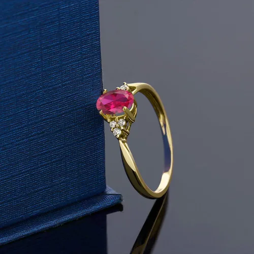 Miniatura 3 de Gem Stone King Anillo de compromiso para mujer de oro amarillo de 14 quilates con rubí y diamantes creados