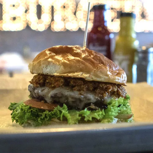 Miniatura 7 de Hamburguesas de Carne Molida Angus Wagyu de Nebraska Star Beef - El Paquete Ultra Premium para Eventos Familiares de Parrilla - Sin Hormonas y Sin