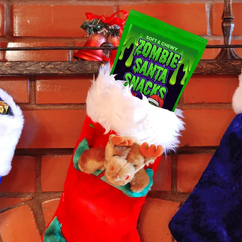 Miniatura 2 de Zombie Santa Snacks - Gomitas de gomitas gourmet para niños - Divertido regalo de Navidad espeluznante de zombi - Ojos masticables, cerebros, dedos