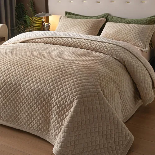 tohrisa Juego de edredón de terciopelo tamaño King, ropa de cama ultrasuave de 3 piezas con 2 fundas de almohada, colcha reversible ligera para