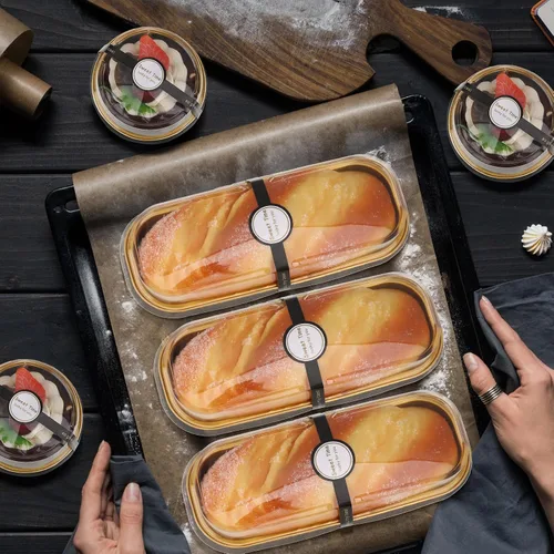 Miniatura 5 de Suclain 600 piezas de mini moldes para pan negros y dorados con tapas y cucharas, calcomanías de sellado de 6.8 onzas, papel de aluminio desechable