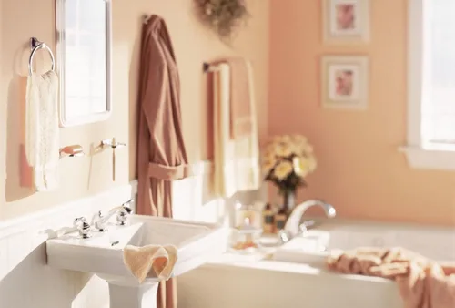 Miniatura 2 de Moen Donnor Collection P5860 - Toallero de mano de baño contemporáneo cromado de 6.25 pulgadas de diámetro, montaje en pared