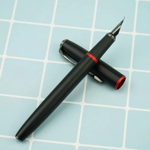 Miniatura 2 de erofa Picasso 916 - Pluma estilográfica de anillo negro y rojo mate con caja de regalo, punta doblada gris oscuro